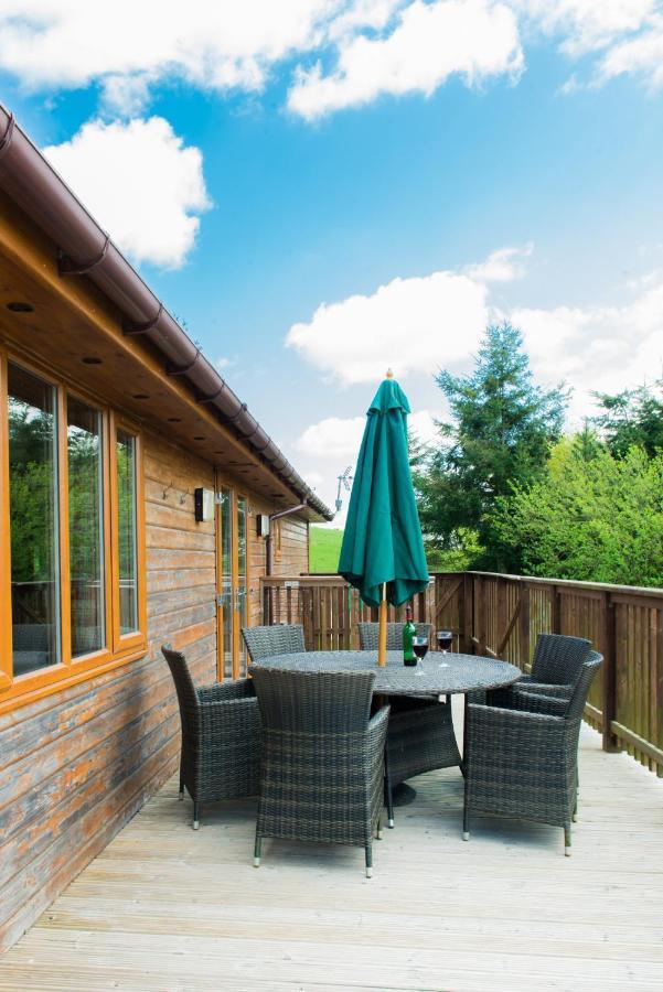 Kingfisher Lodge With Hot Tub Купар Экстерьер фото