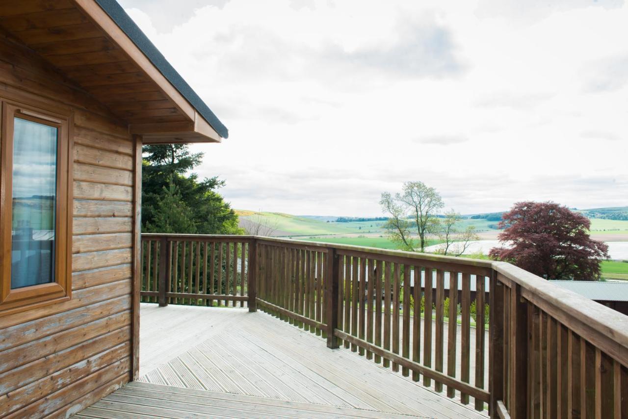Kingfisher Lodge With Hot Tub Купар Экстерьер фото
